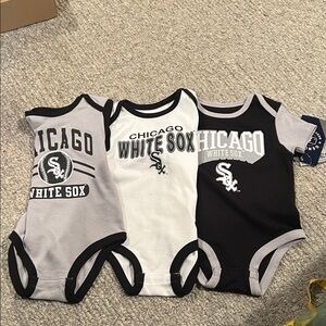 Chicago White Sox Baby Bodysuit 3 pc Set - Black, White, Gray 3-6 month